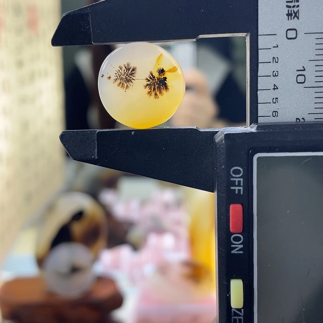 玛瑙/玉髓未镶嵌珠宝奇石