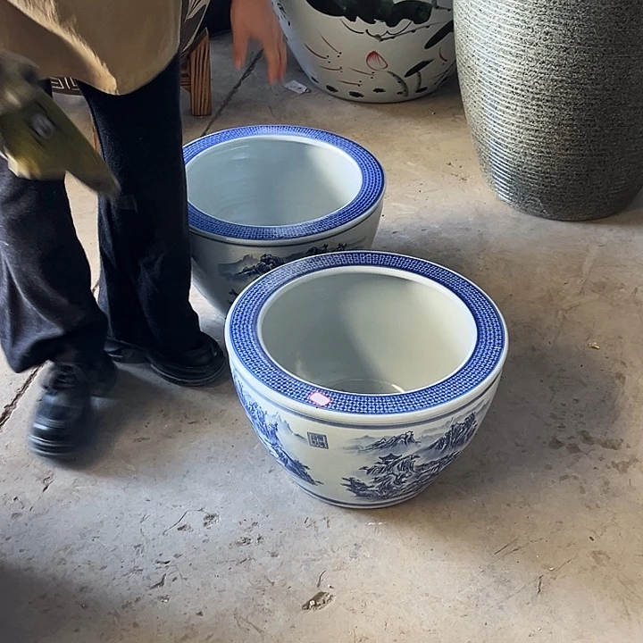 小***门景德镇陶瓷鱼缸艺术