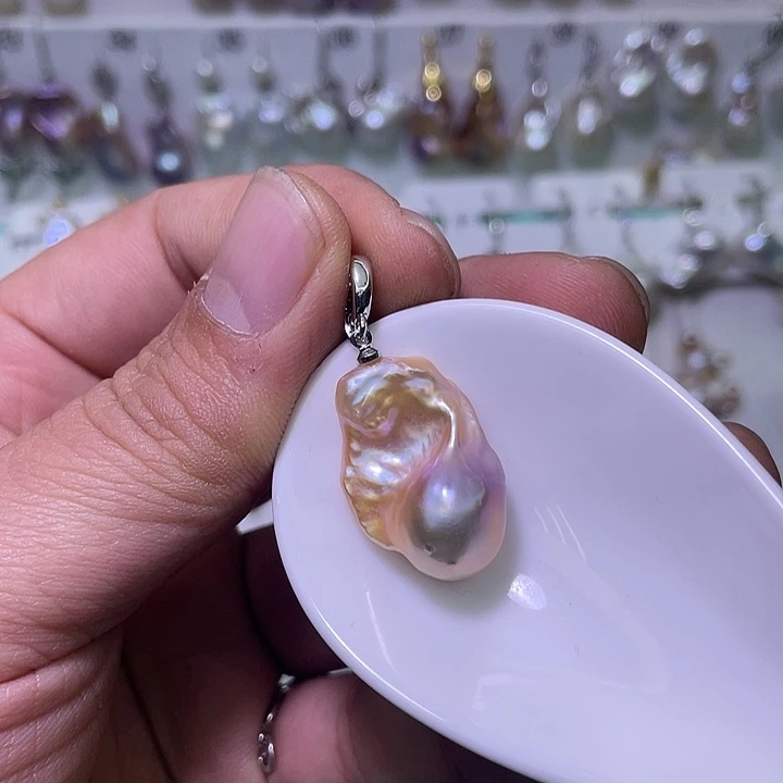 未镶嵌淡水珍珠颈饰13