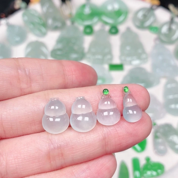 翡翠未镶嵌颈饰缅甸天然A货翡翠