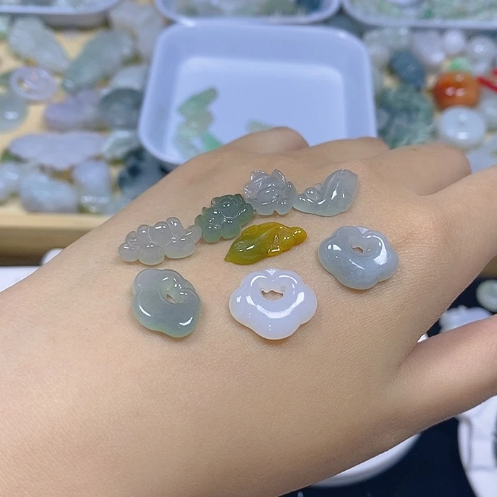 翡翠散珠天然缅甸翡翠