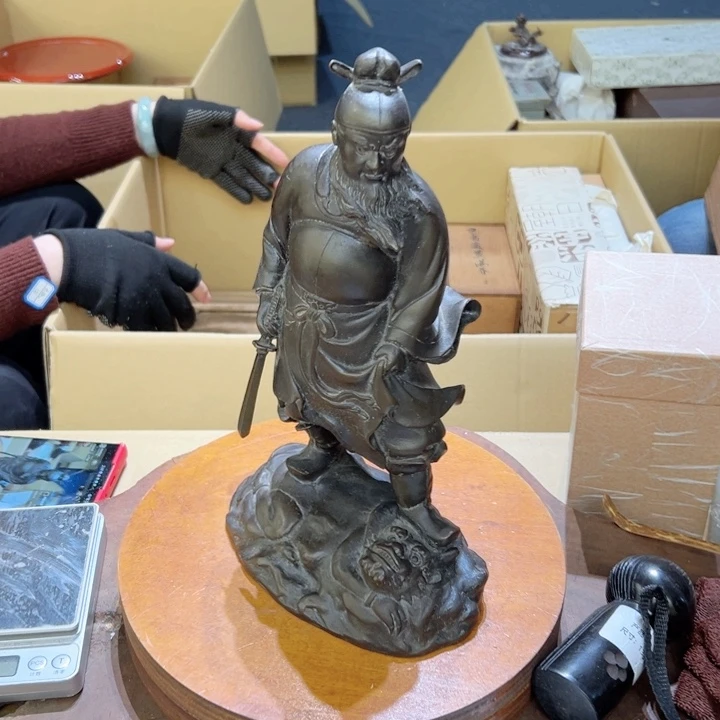 瓷器周边默认瑕疵1