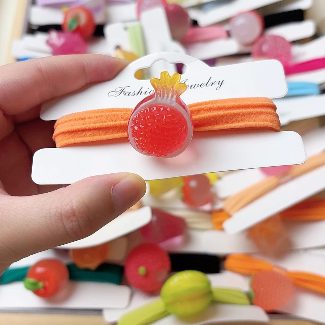 布艺非金属夜光石榴发绳