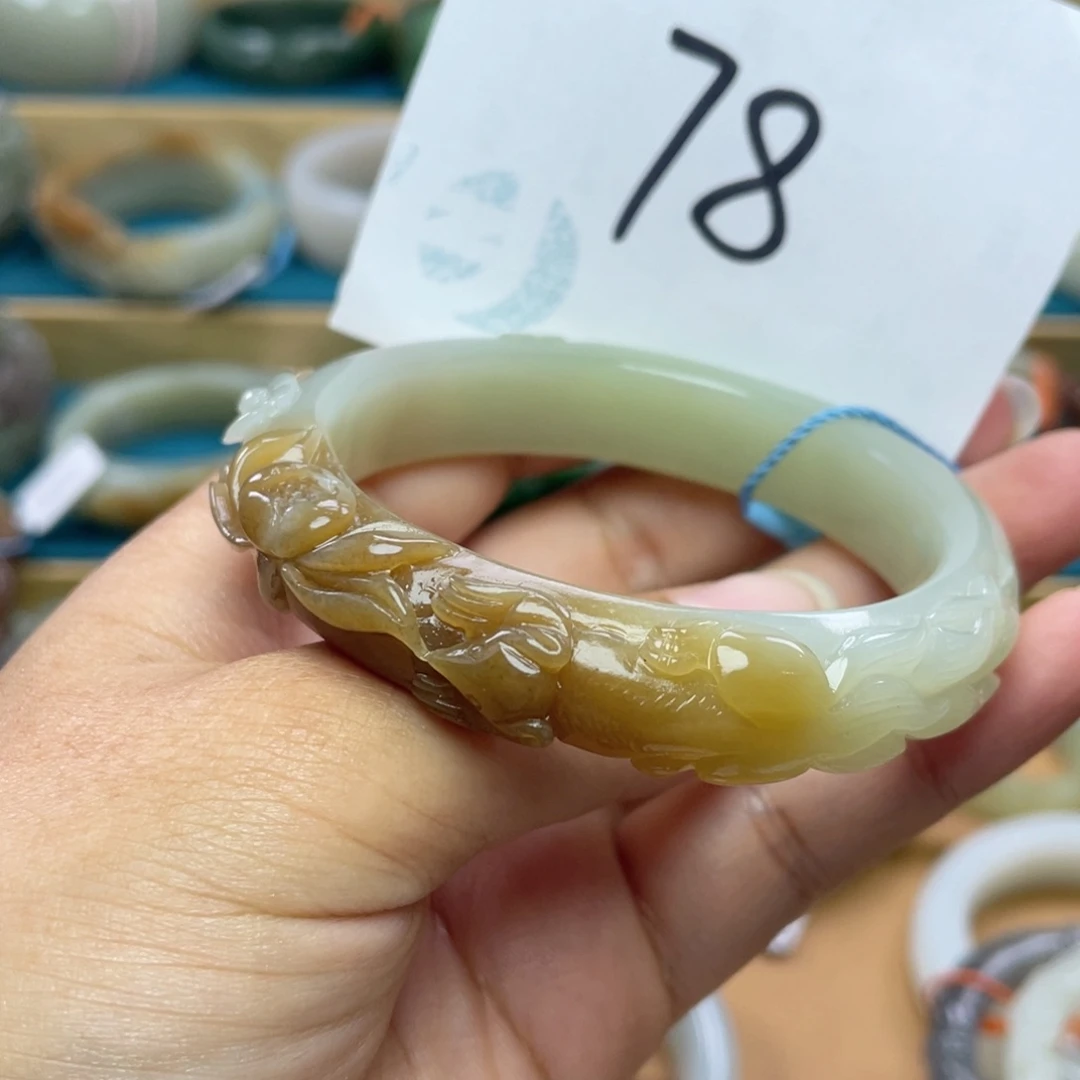 未镶嵌手镯和田玉圈口57