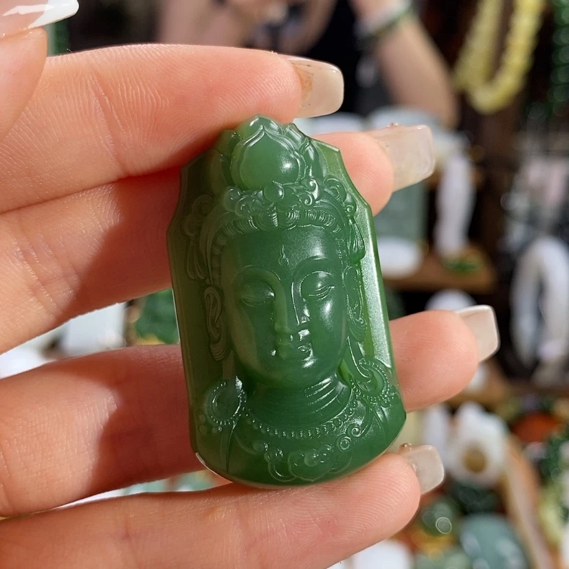 【闪购商品】吊坠(赠链)未镶嵌和田玉