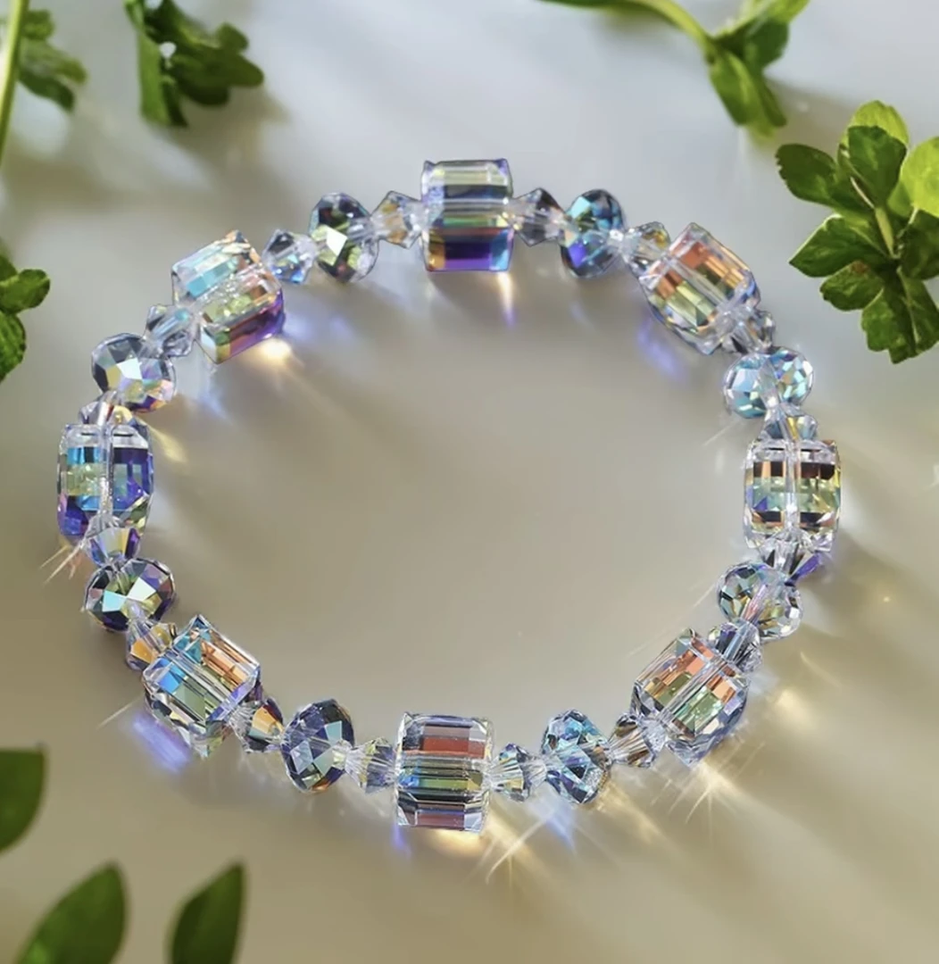 莫桑石手链 首饰饰品奥地利轻奢方糖幻彩手串女魔方小众款百搭