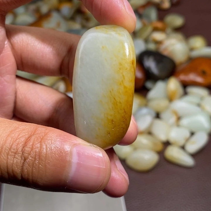 和田玉未镶嵌挂件李**然