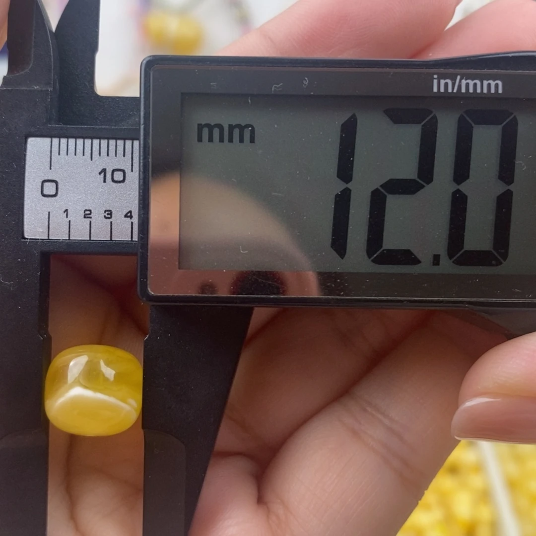 未镶嵌琥珀裸石蜜蜡老型微瑕