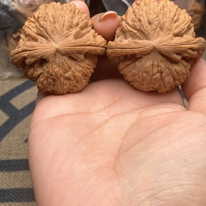 猴头核桃吊坠117号球白49