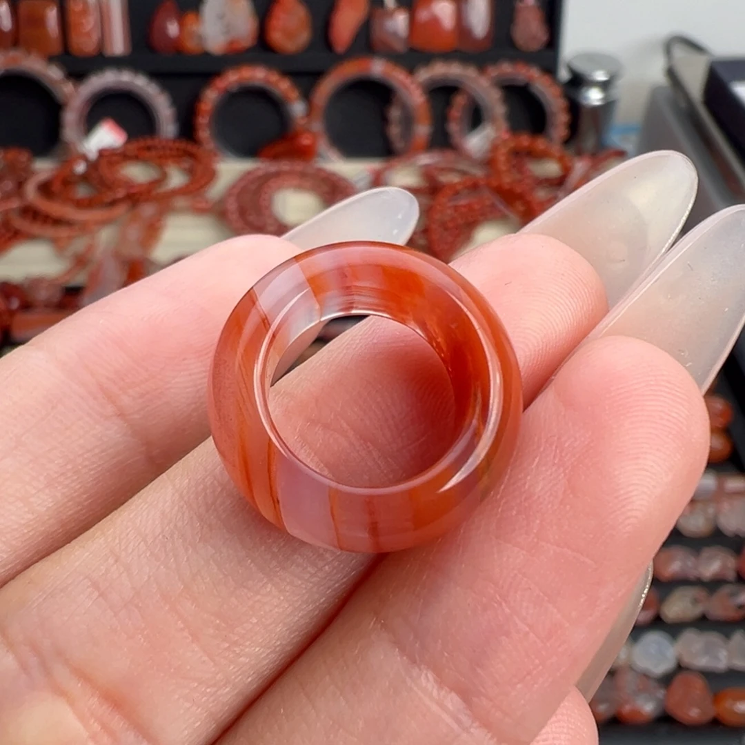 冬***/南红玛瑙未镶嵌颈饰跑环