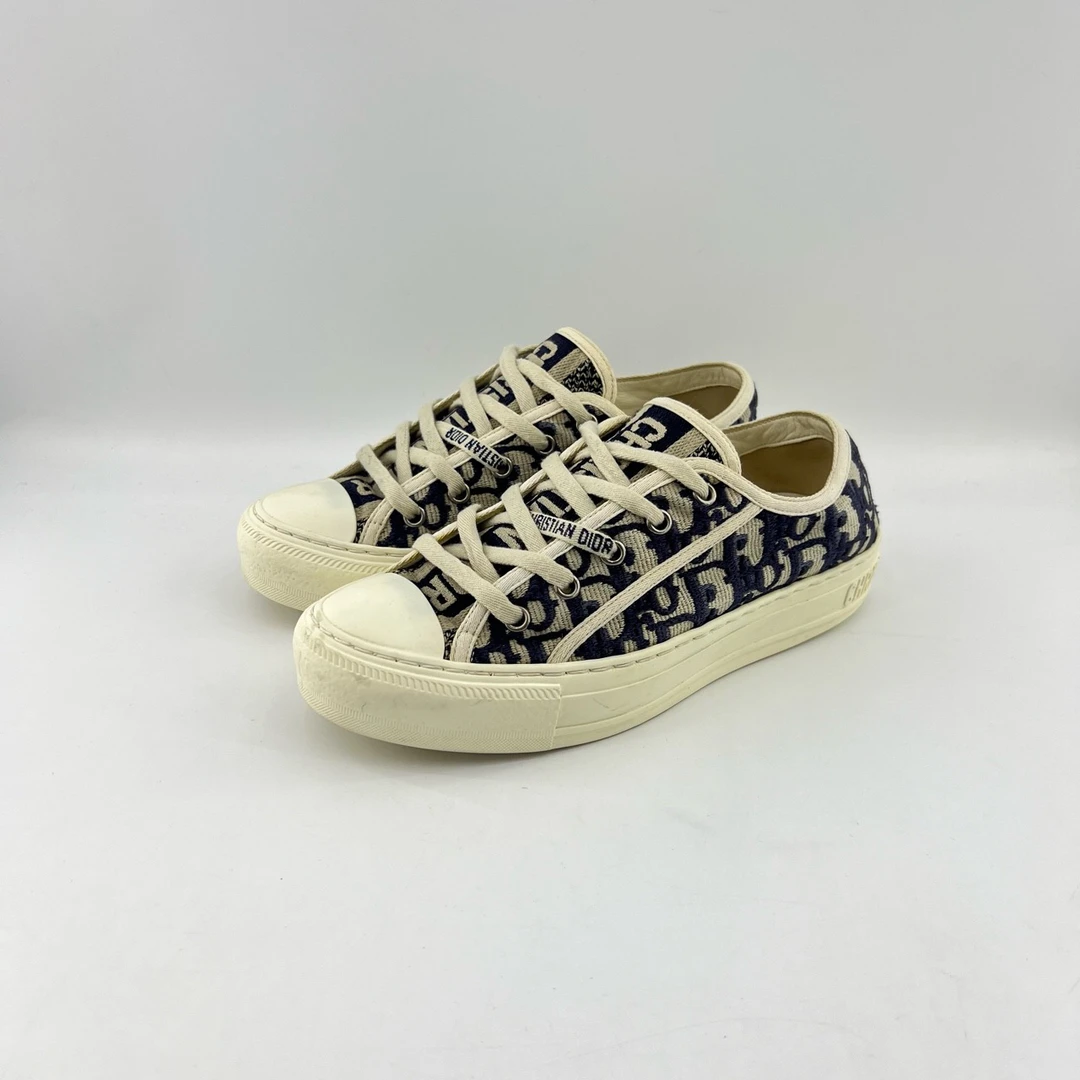 95新 DIOR/迪奥 36.5码/38码/满印刺绣字母鞋舌低帮板鞋