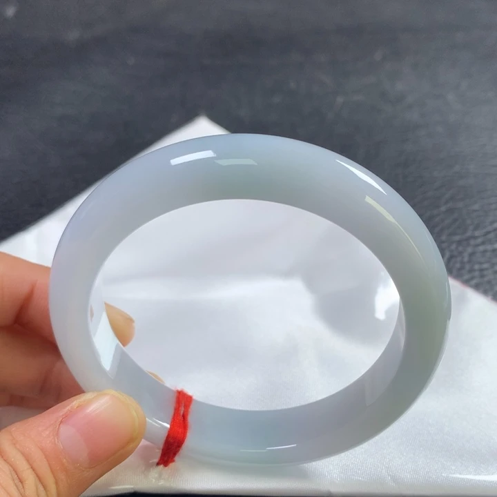 翡翠未镶嵌手镯60圈