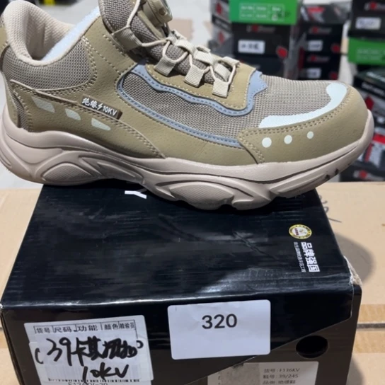 织物39尺码 编号320鞋底脏介意勿拍