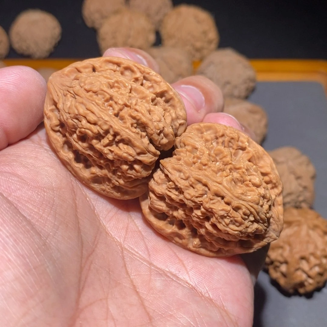 文玩核桃吊坠37.5高炮南疆全品