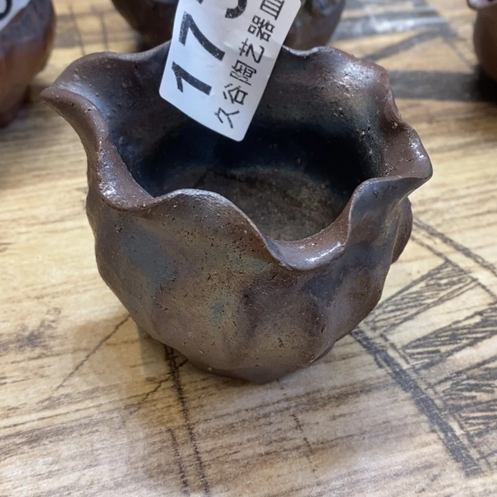 杯渼***g柴烧肉等特色菜式