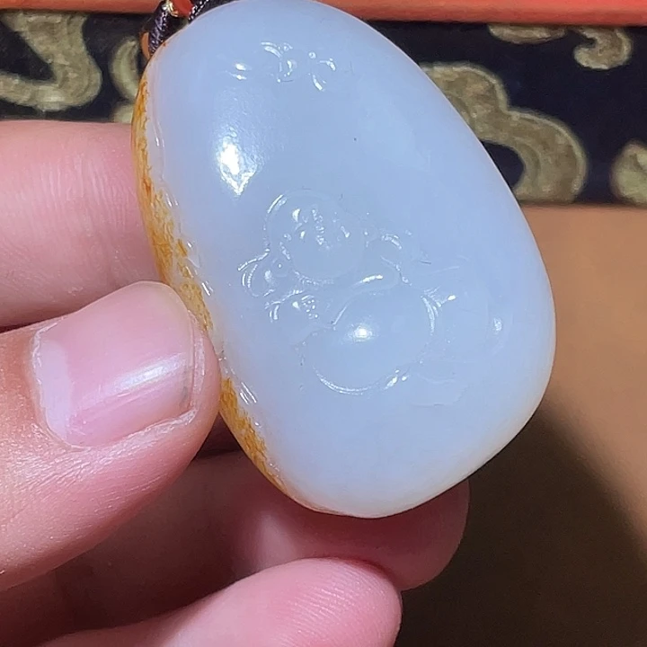 如***意颈饰未镶嵌和田玉CC