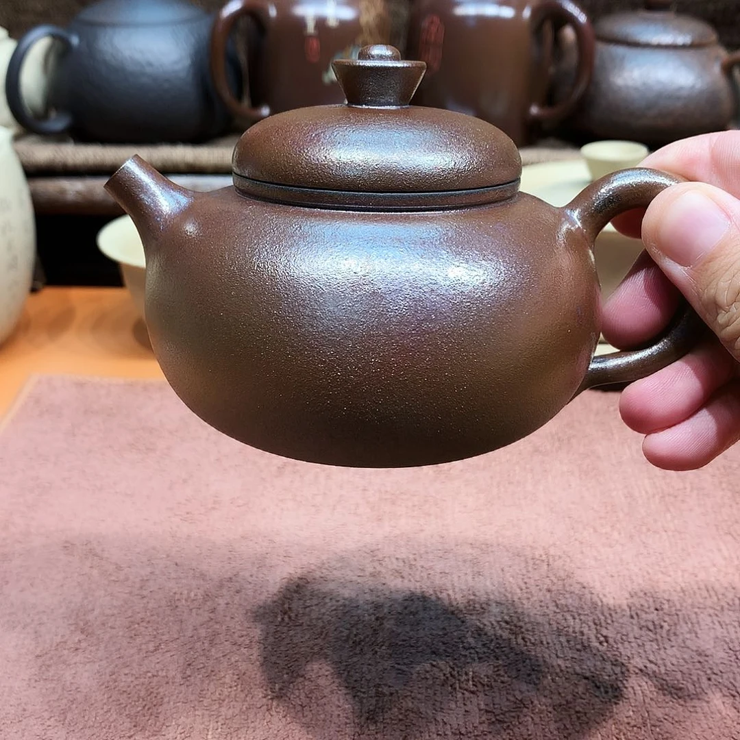 泥塑世****谁放漏仿古壶200毫升柴烧瑕疵