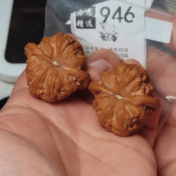文玩核桃吊坠文玩核桃