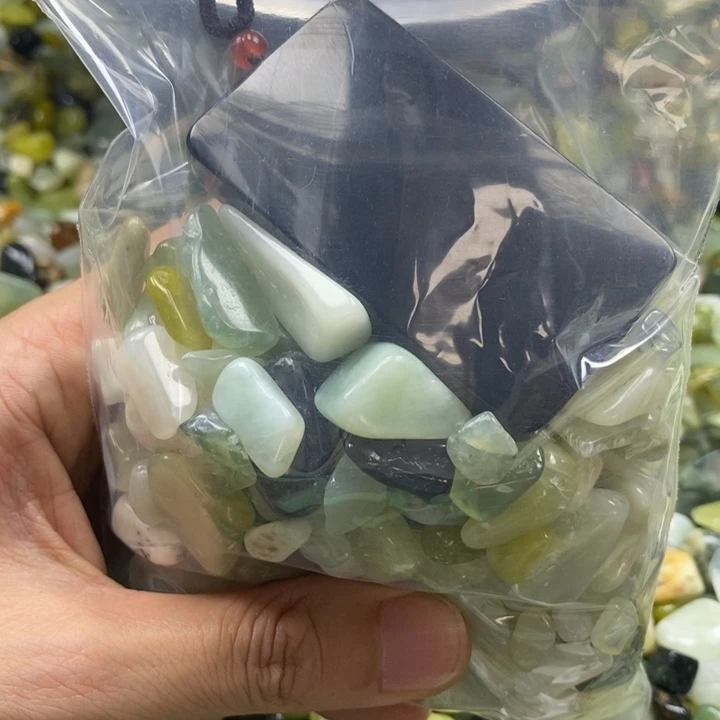 蛇纹石玉未镶嵌鱼缸石