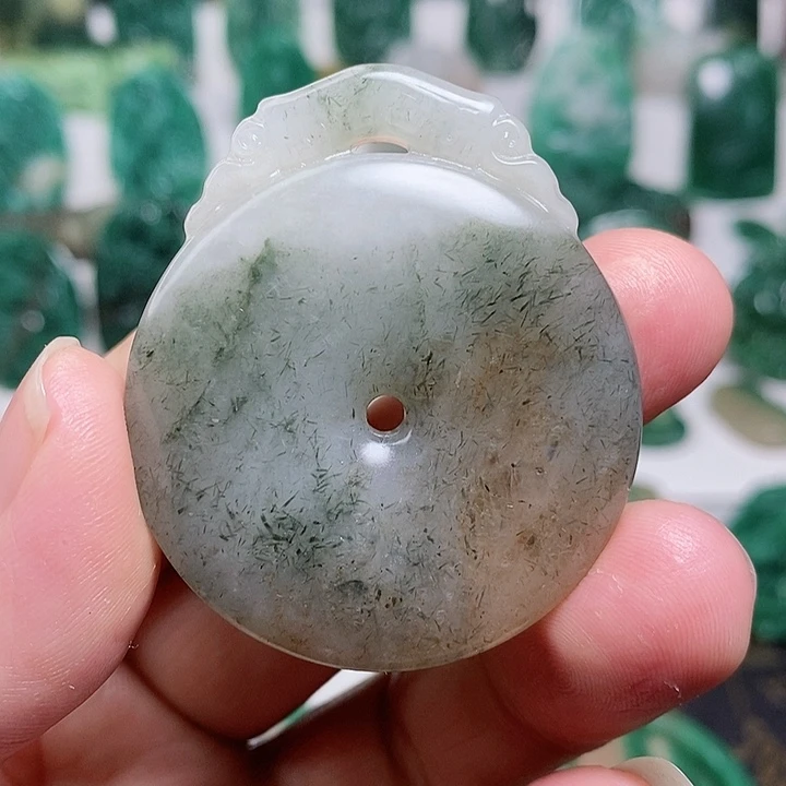 未镶嵌独山玉颈饰