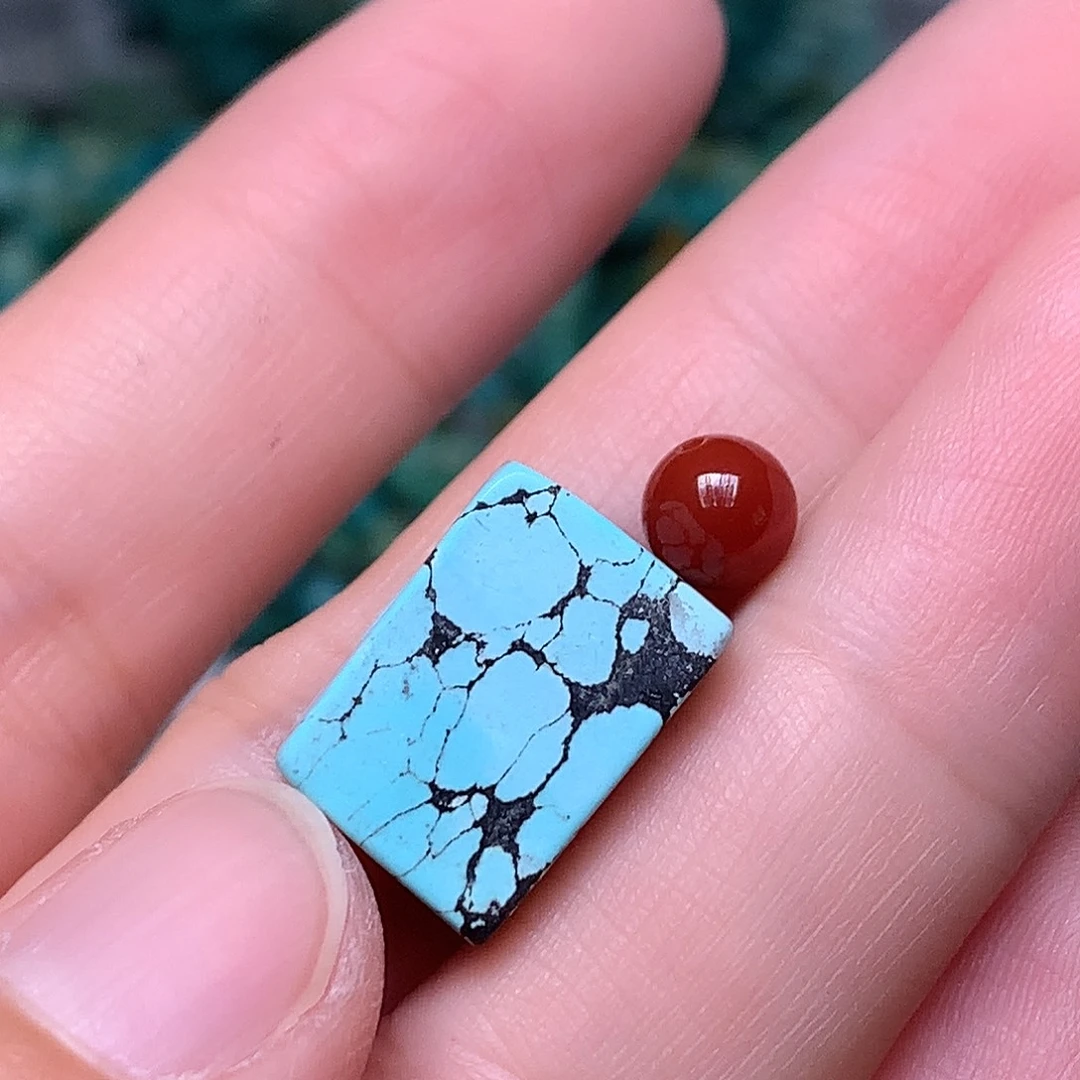 南红玛瑙未镶嵌珠宝奇石