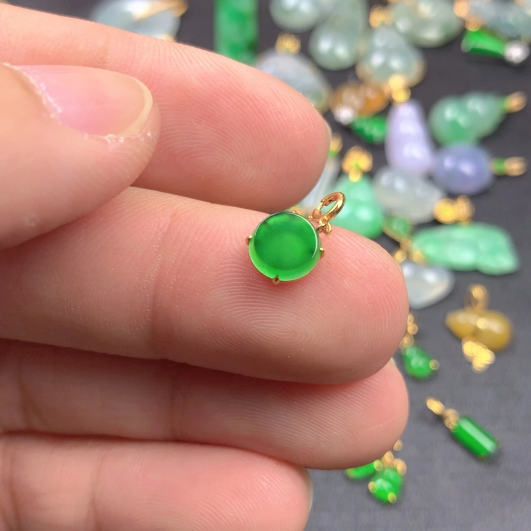 【闪购商品】颈饰18K金镶嵌翡翠Y***?翡翠