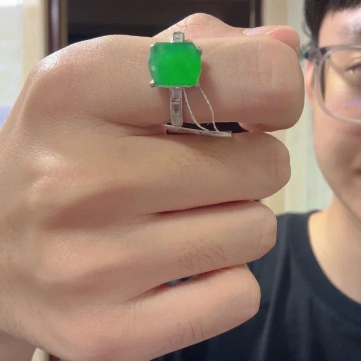 翡翠银S925镶嵌颈饰戒指