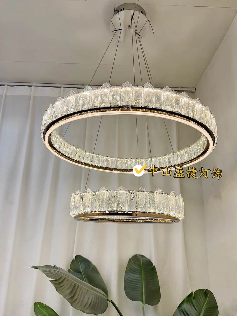 15㎡-30㎡1个电镀220V意式吊灯别墅简约轻奢客厅灯大气北欧家用