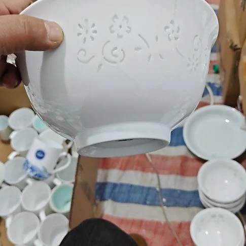 瓷青瓷玲珑8寸大汤碗两个微瑕疵