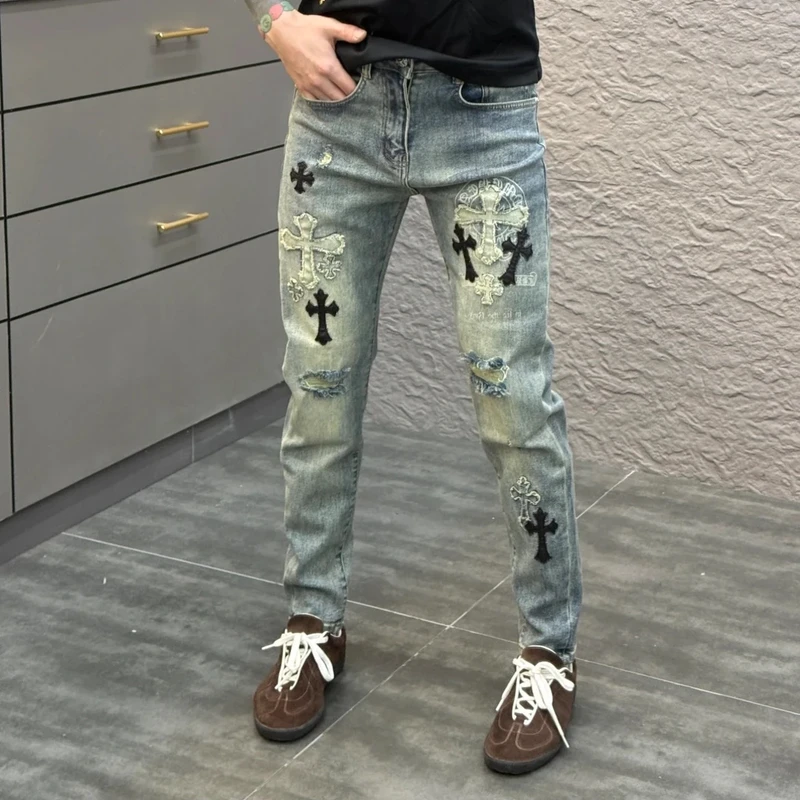 秋冬轻奢高品美式复古轻奢破洞刺绣贴布男士牛仔裤修身弹力潮流裤