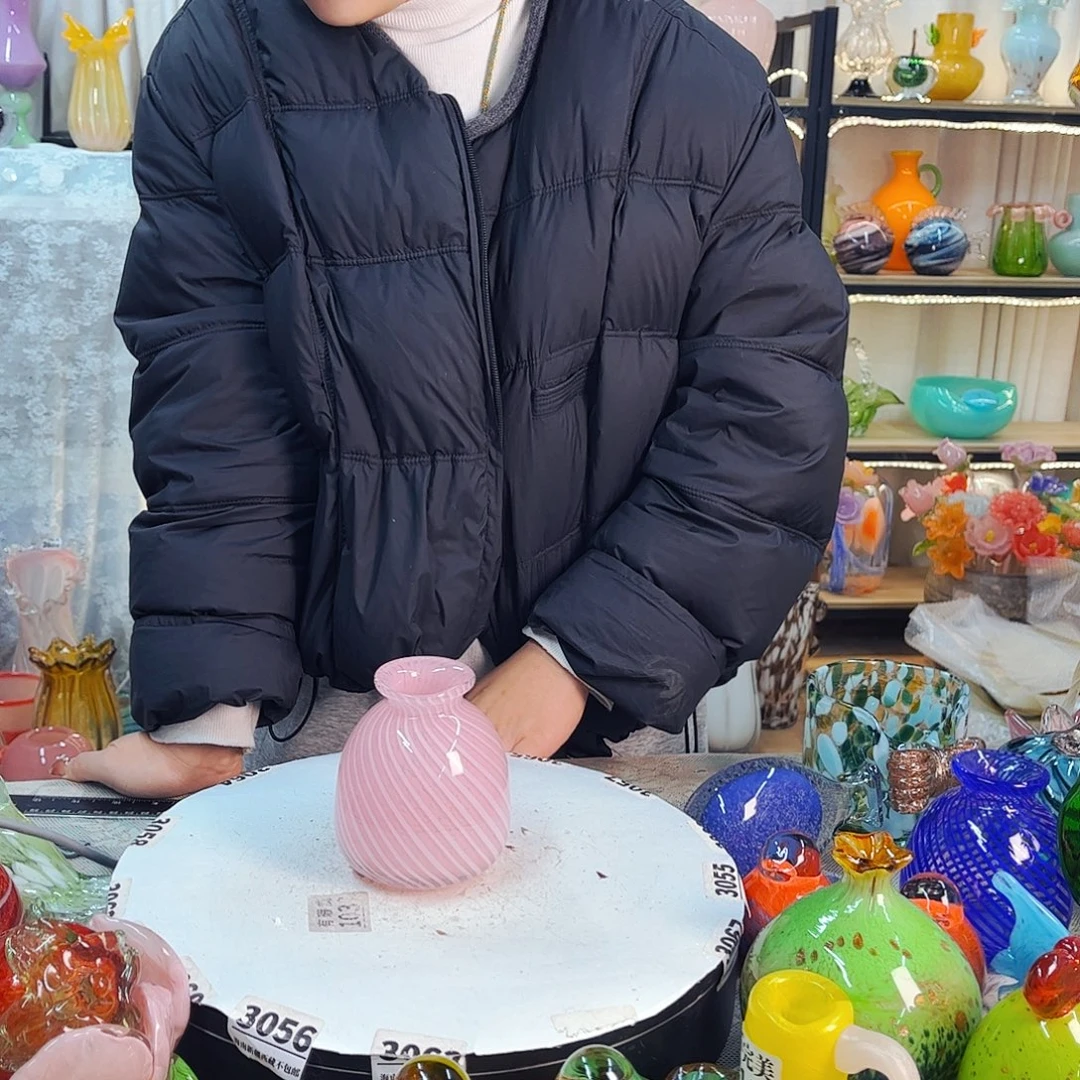 小瓶粉家悦琉璃工艺品