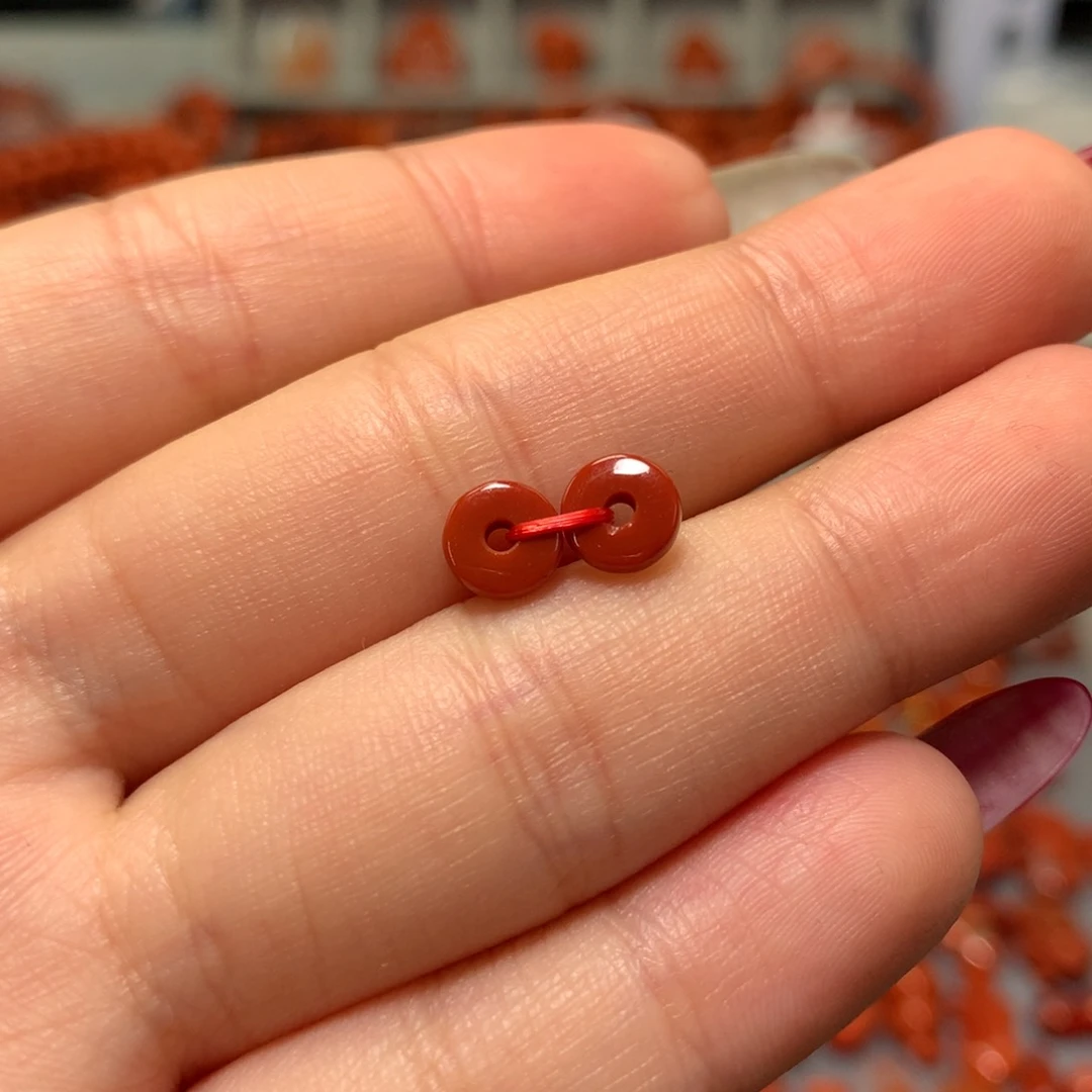 【闪购商品】南红玛瑙有瑕放漏扩1.5不退换未镶嵌A****⑤