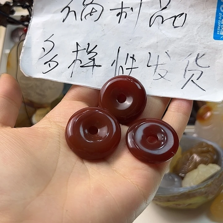 玛瑙/玉髓颈饰合金
