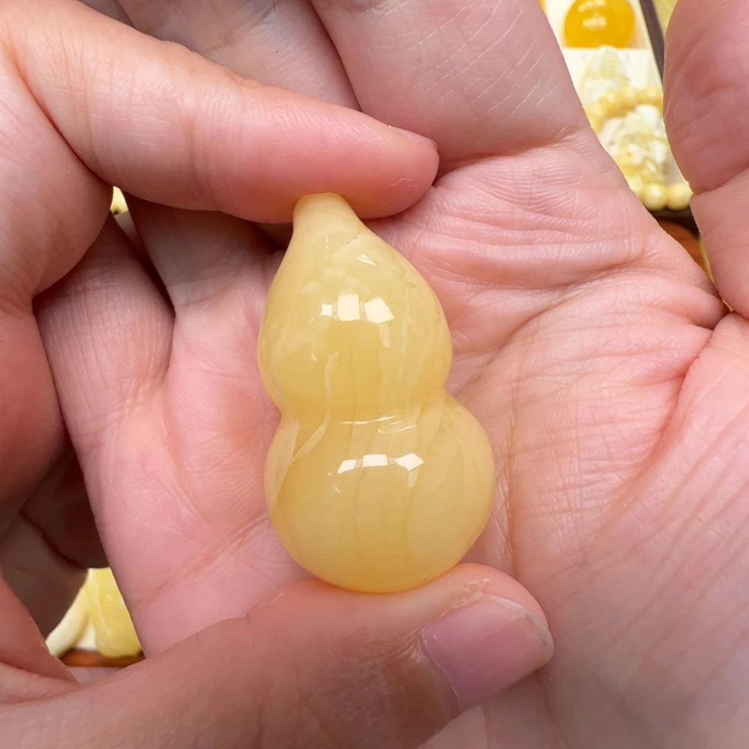 琥珀未镶嵌裸石蜜蜡