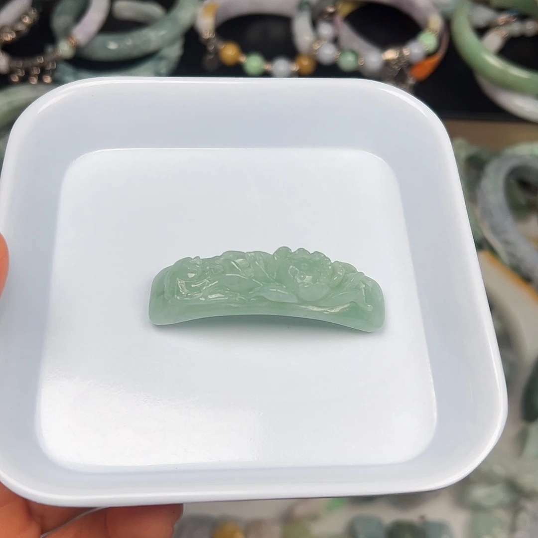 翡翠未镶嵌手链冰睛底绿手牌