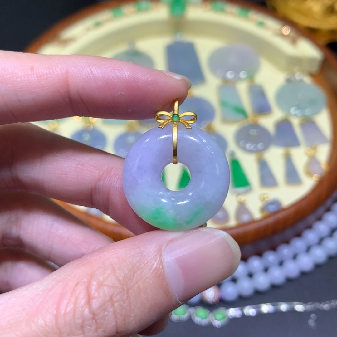 翡翠吊坠(不含链)18K金镶嵌