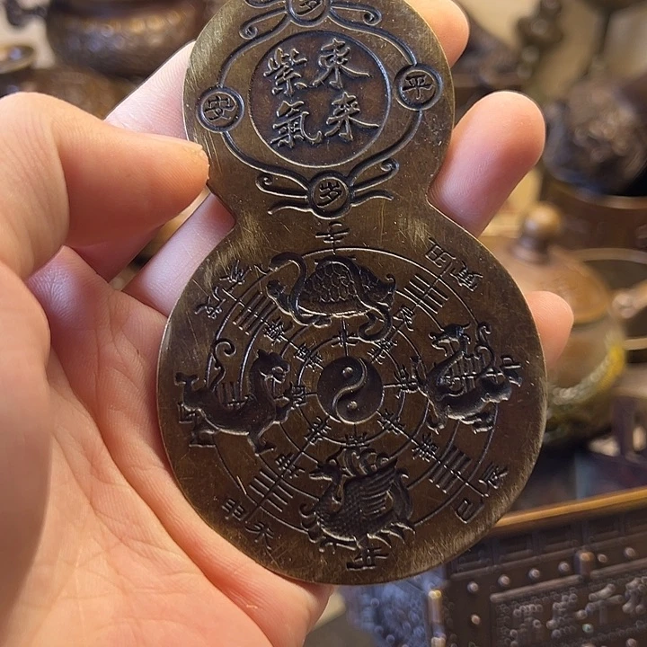 精美铜器，点击下单