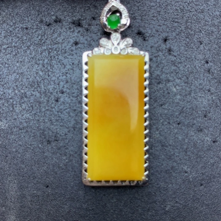 翡翠18K金镶嵌手链翡翠