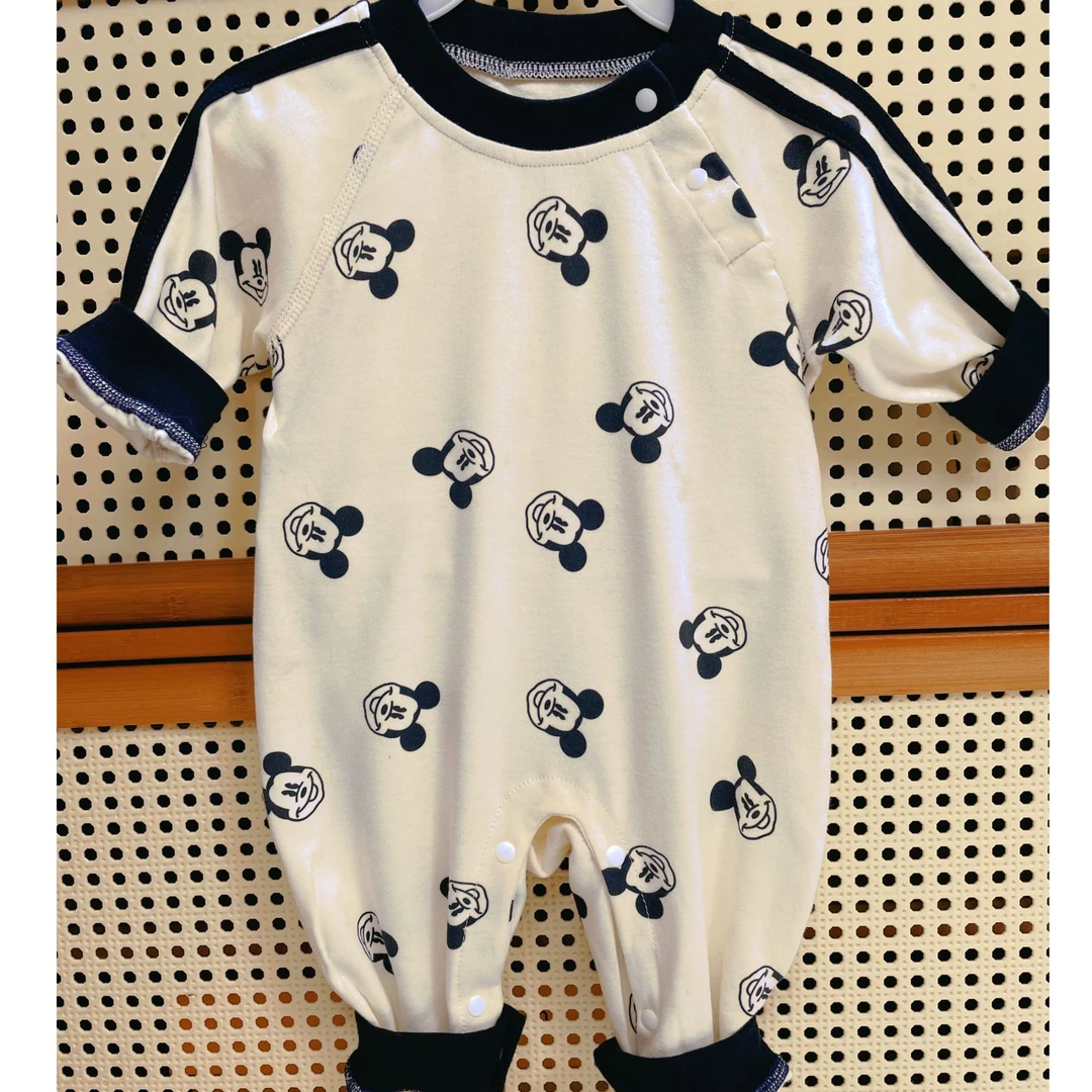 2025春款宝宝纯棉无骨打底长袖哈衣爬服连体衣韩版可爱好看柔软