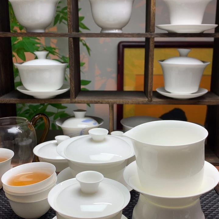 盖下120ml大撇口+盖下60ml盖碗+4只30ml蛋壳杯+公道杯茶漏