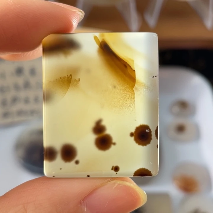 玛瑙/玉髓未镶嵌牌子