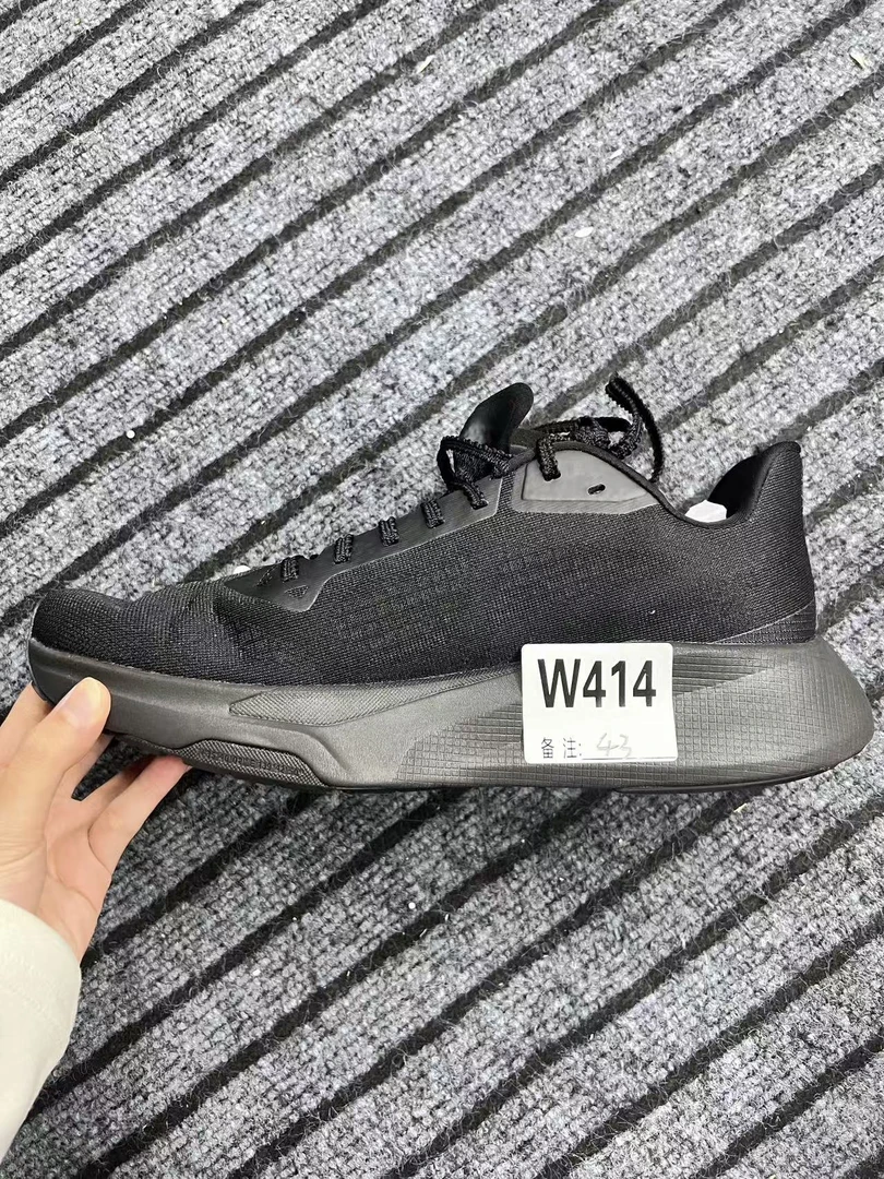 男女户外休闲鞋w414