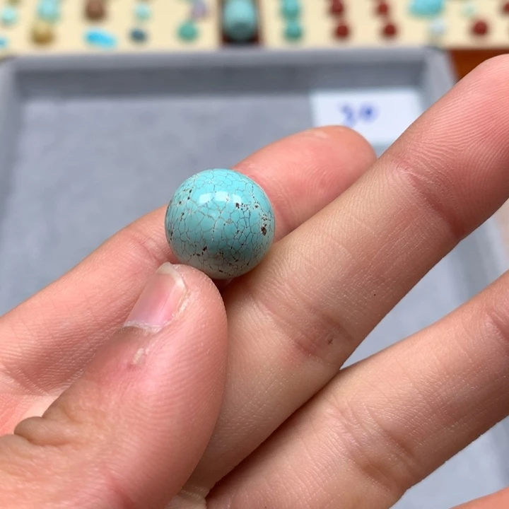 绿松石配饰未镶嵌