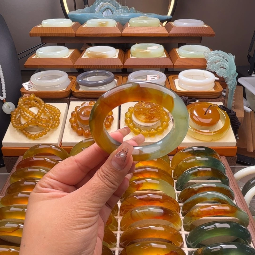 蛇纹石玉未镶嵌53-55