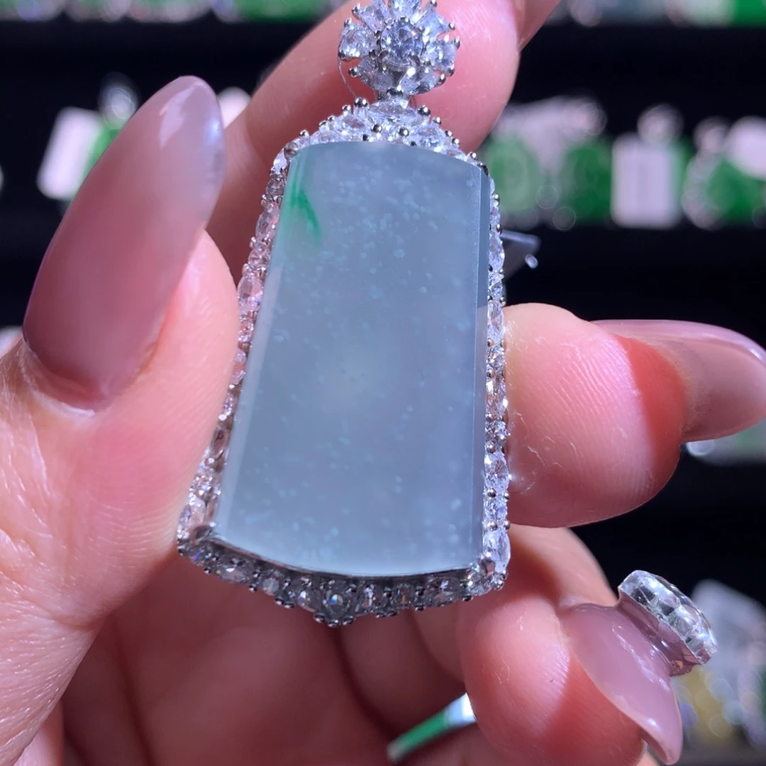 【闪购商品】颈饰银S925镶嵌翡翠天然翡翠
