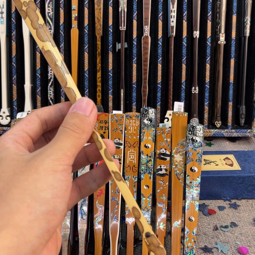 M***？扇子纯手工制作折扇