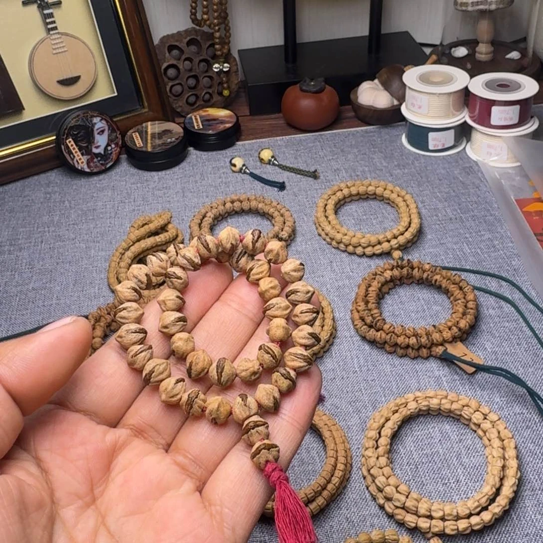 柏香籽/百香籽吊坠@**?