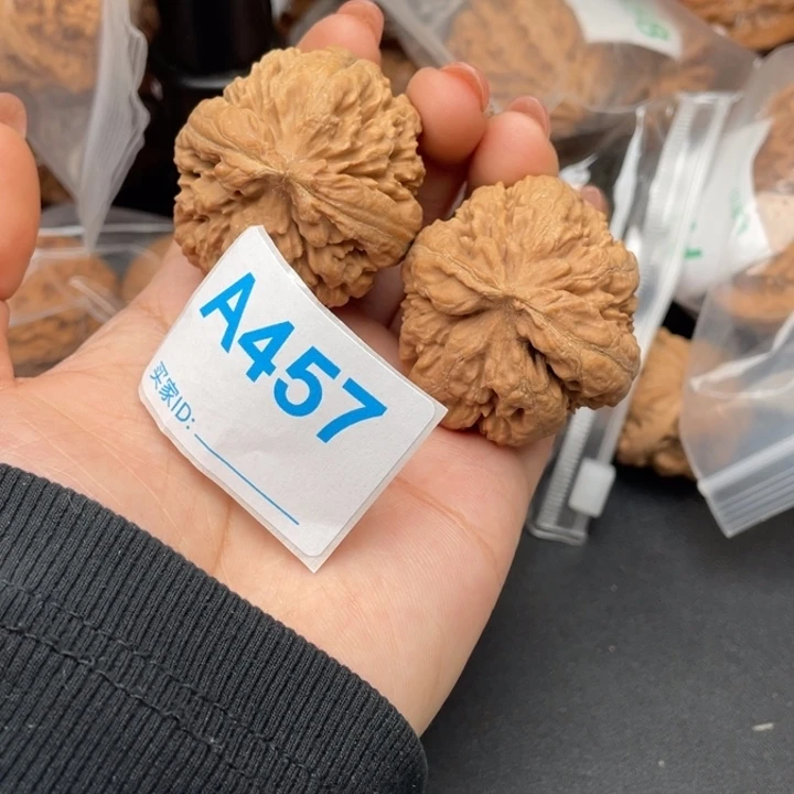 文玩核桃吊坠核桃