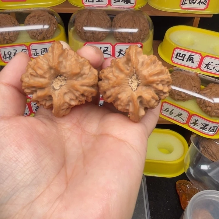 揍***嘴文玩核桃把件4号39尺全品龙门涧深凹底