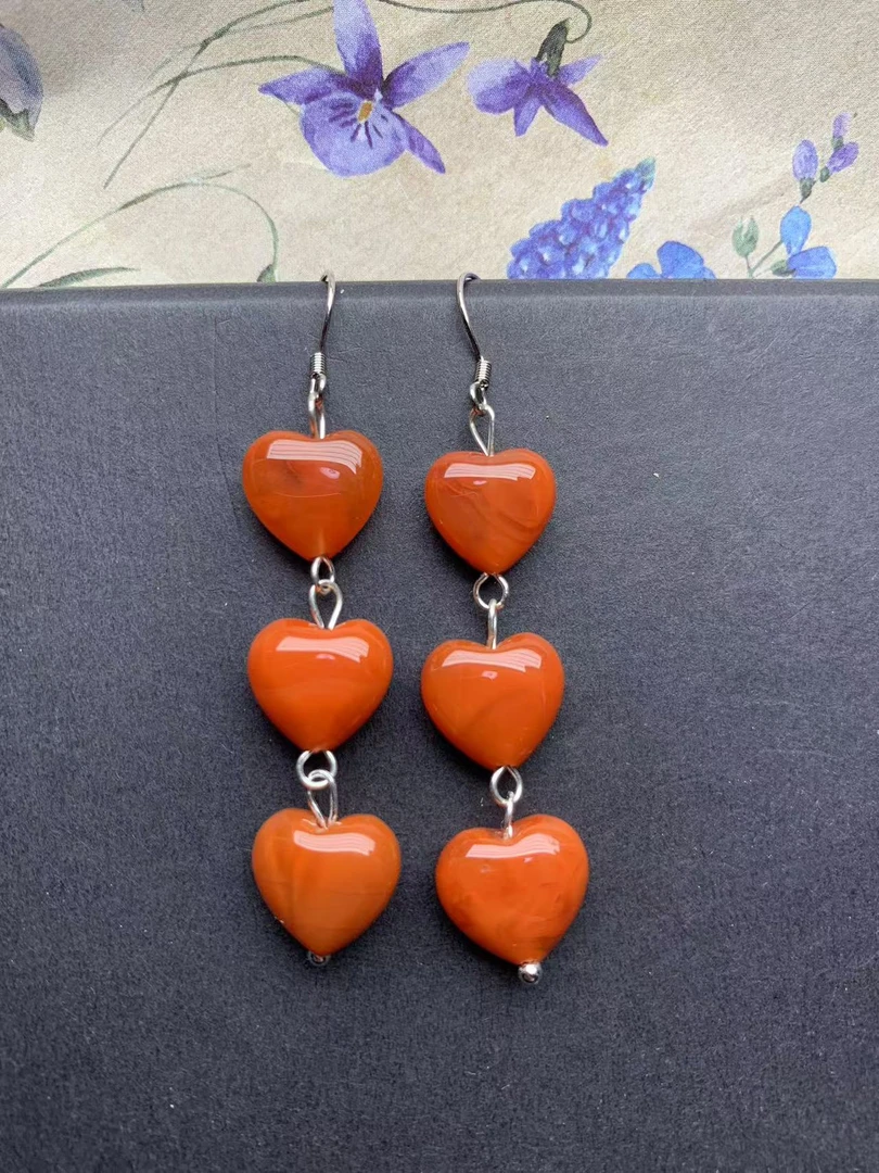 天然南红耳饰高端桃心S925纯银耳环经典长款复古心型女马面裙F49